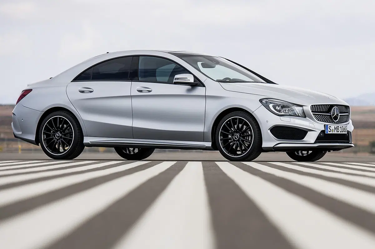 Mercedes CLA Dark Night (12)