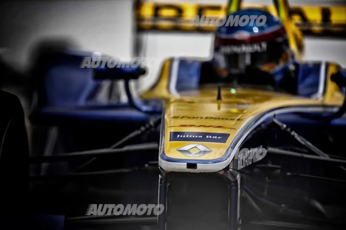 Formula E, ePrix di Putrajaya: pole per Buemi (16)