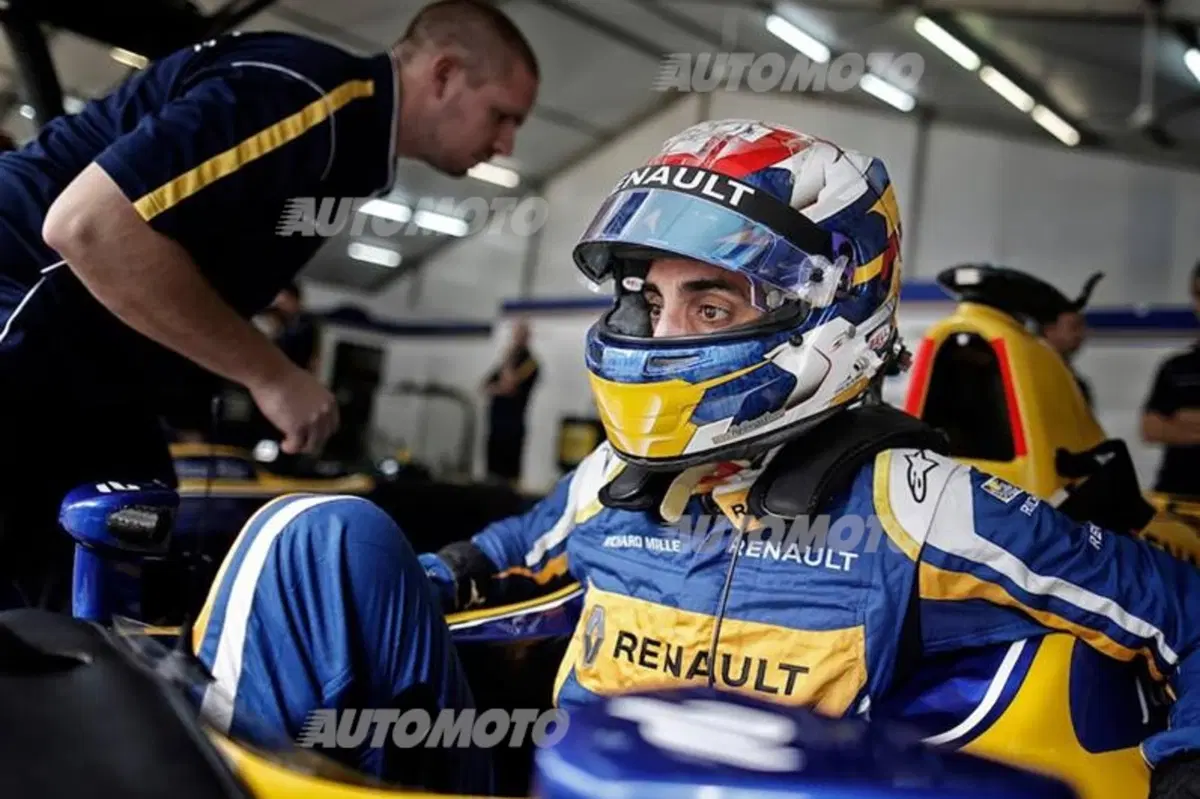 Formula E, ePrix di Putrajaya: vince di Grassi. Bird secondo (22)