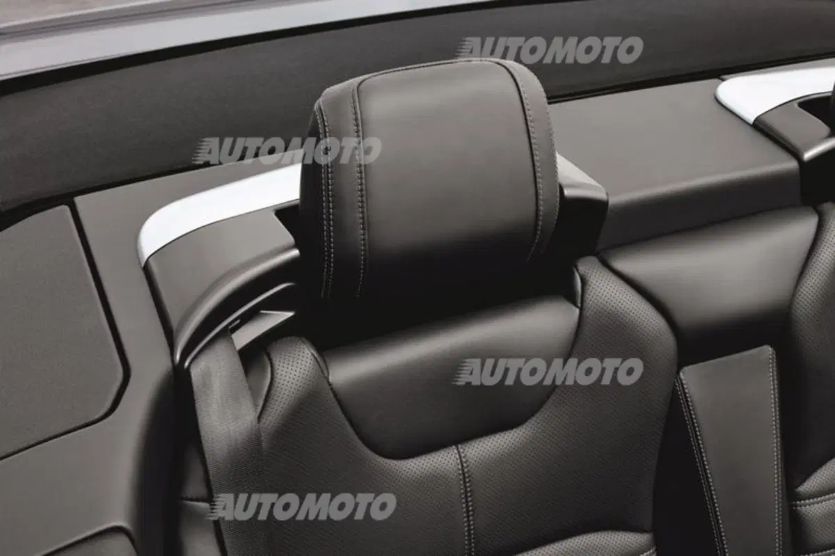 Range Rover Evoque Convertible, come lei non c'è nessuna (11)