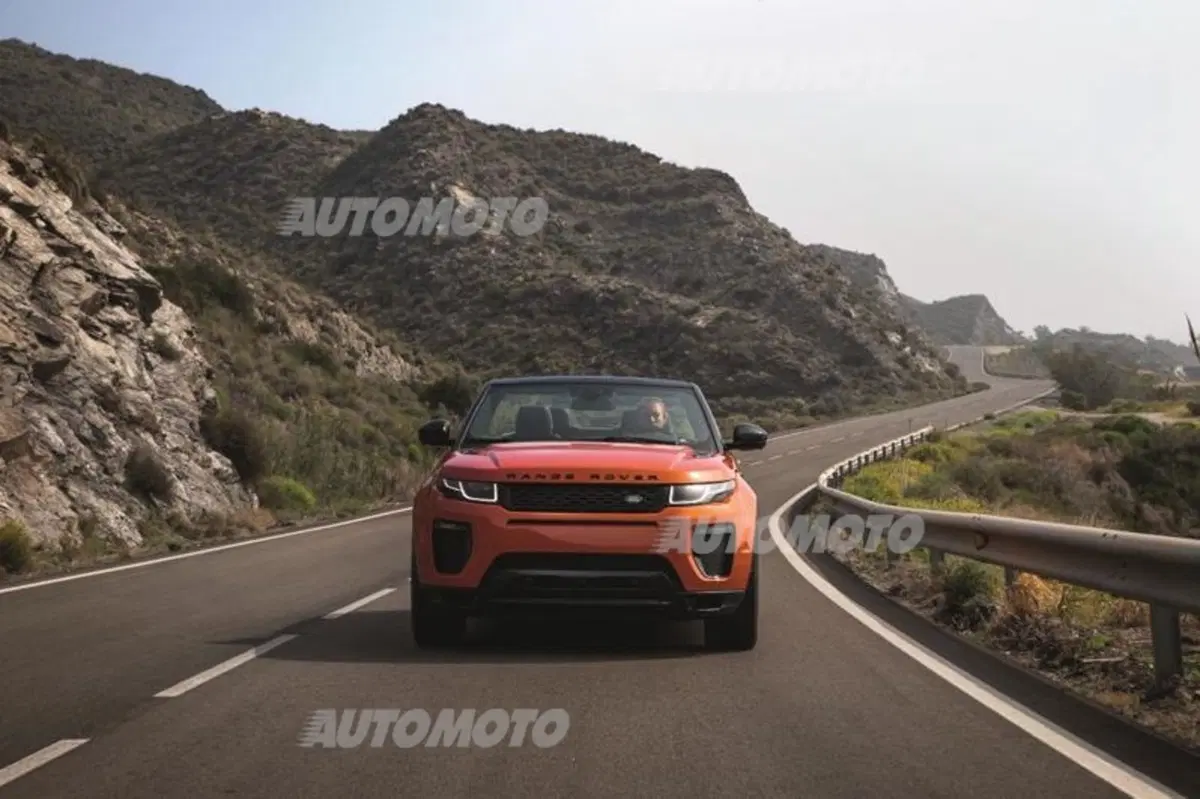 Range Rover Evoque Convertible, come lei non c'è nessuna (23)