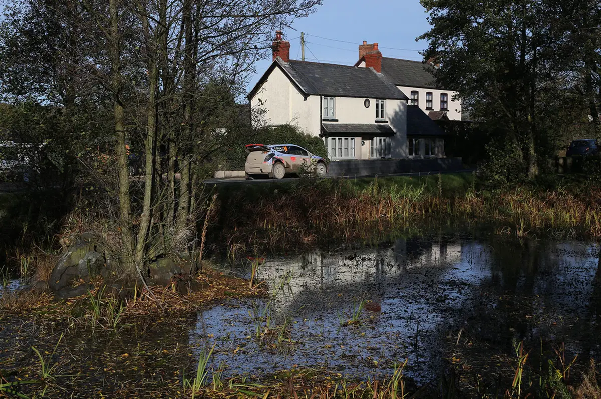 WRC GB 2015: misteri e certezze, e lo shakedown è di Ogier