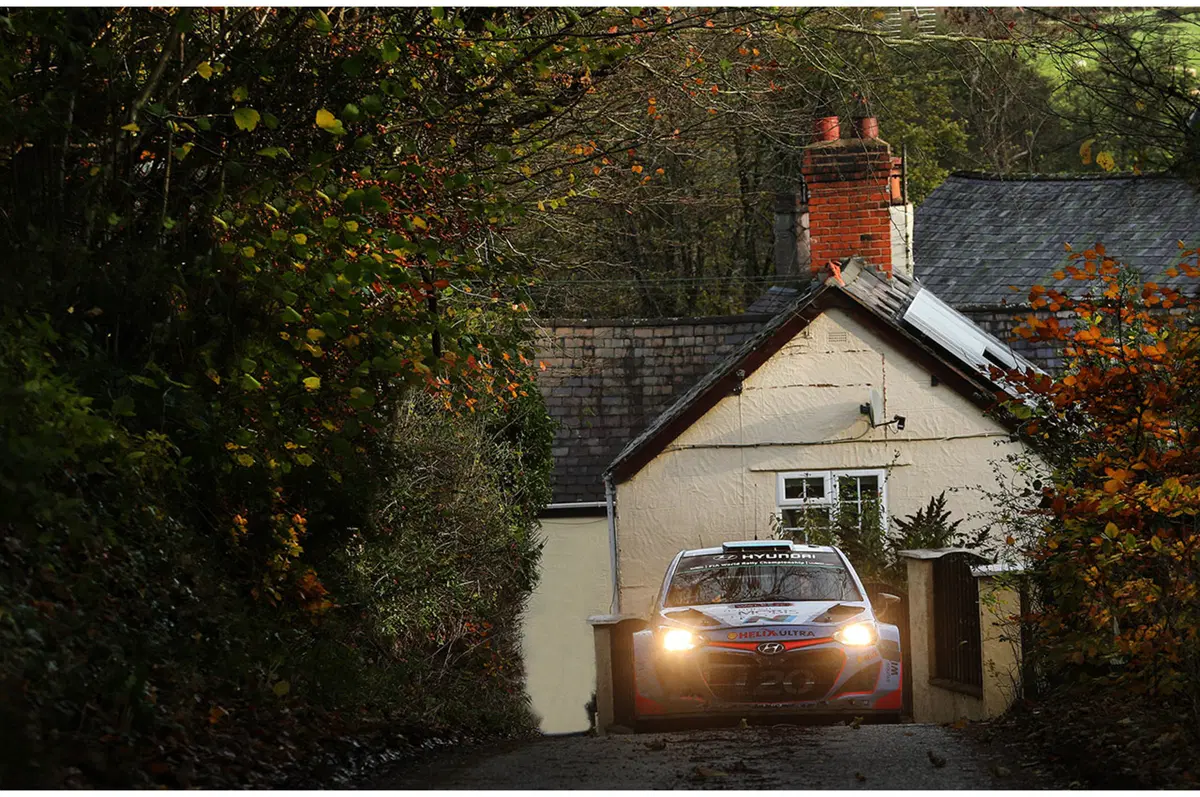 WRC GB 2015: misteri e certezze, e lo shakedown è di Ogier (6)