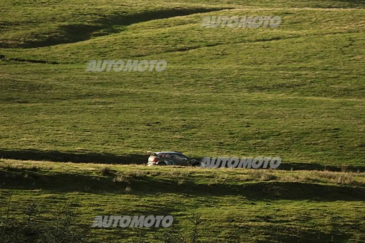 WRC GB. Day 1, Ogier (VW), Meeke, Mikkelsen (22)