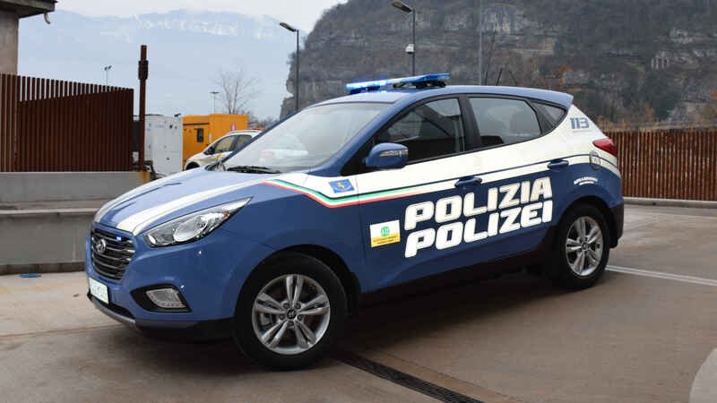 Una Hyundai ix35 Fuel Cell per la Polizia