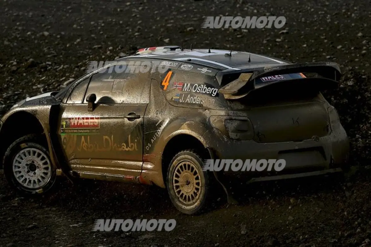 WRC GB. Day 1, Ogier (VW), Meeke, Mikkelsen (27)