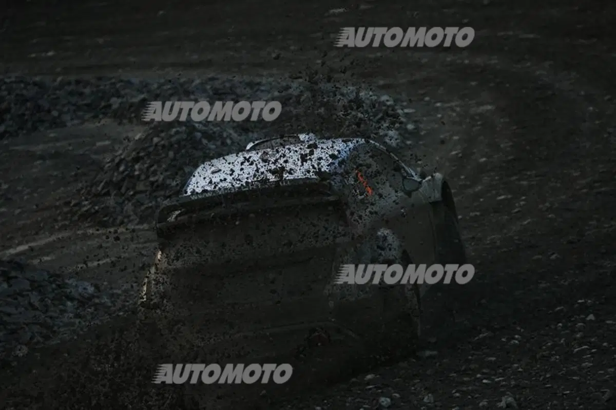 WRC GB. Day 1, Ogier (VW), Meeke, Mikkelsen (42)
