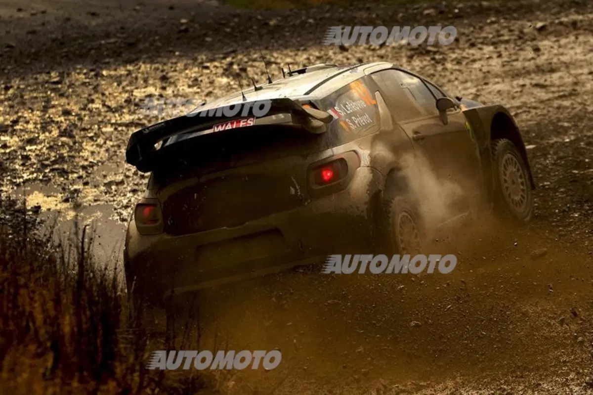 WRC GB. Day 1, Ogier (VW), Meeke, Mikkelsen (45)