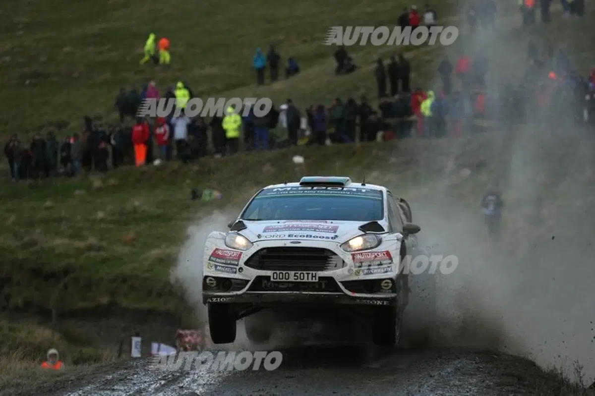 WRC GB. Day 1, Ogier (VW), Meeke, Mikkelsen (51)