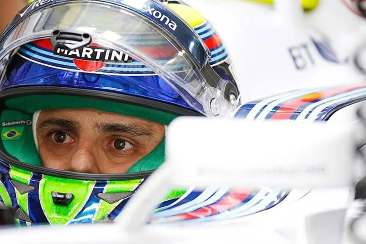 F1, Gp Brasile 2015, FP3: Hamilton davanti a tutti (9)