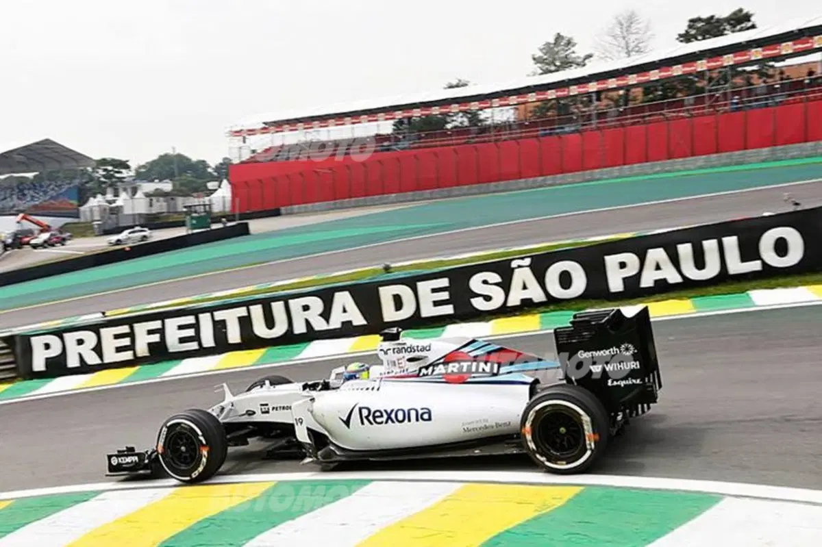 F1, Gp Brasile 2015: pole per Rosberg. Vettel terzo (12)
