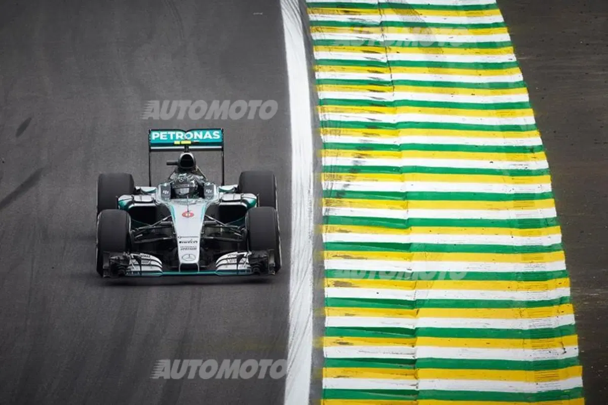 F1, Gp Brasile 2015: pole per Rosberg. Vettel terzo (29)