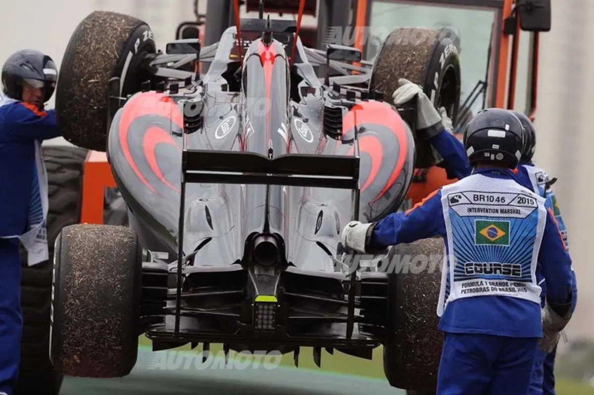 F1, Gp Brasile 2015: Ferrari, la strada per raggiungere la Mercedes è lunga (41)