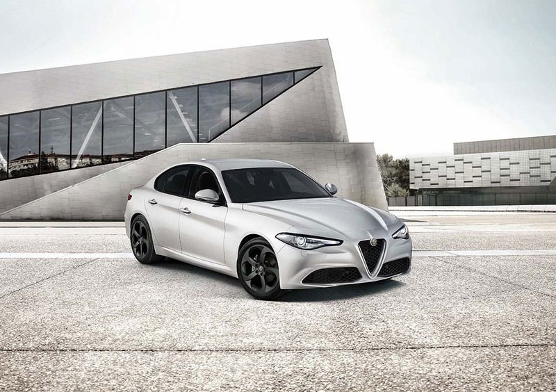 Alfa Romeo Giulia Tech Edition: versione speciale ricca di accessori