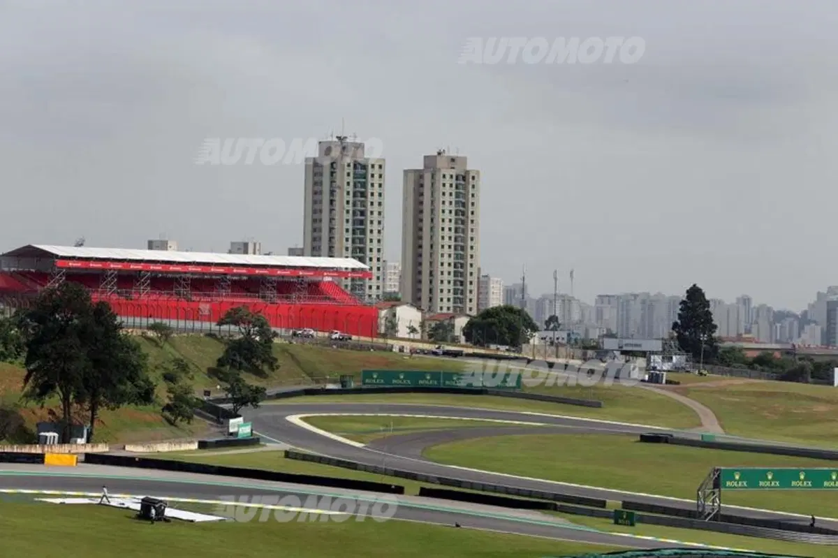 F1, Gp Brasile 2015: vince Rosberg. Vettel terzo (44)
