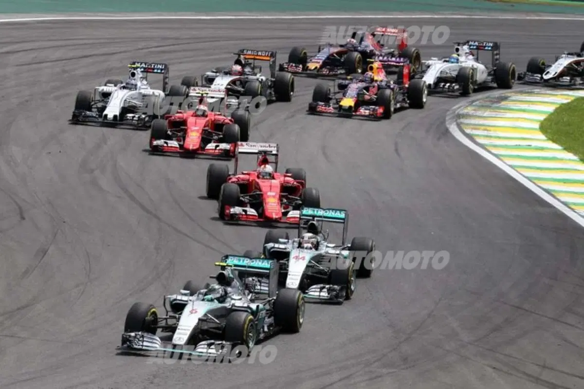 F1, Gp Brasile 2015: vince Rosberg. Vettel terzo (58)