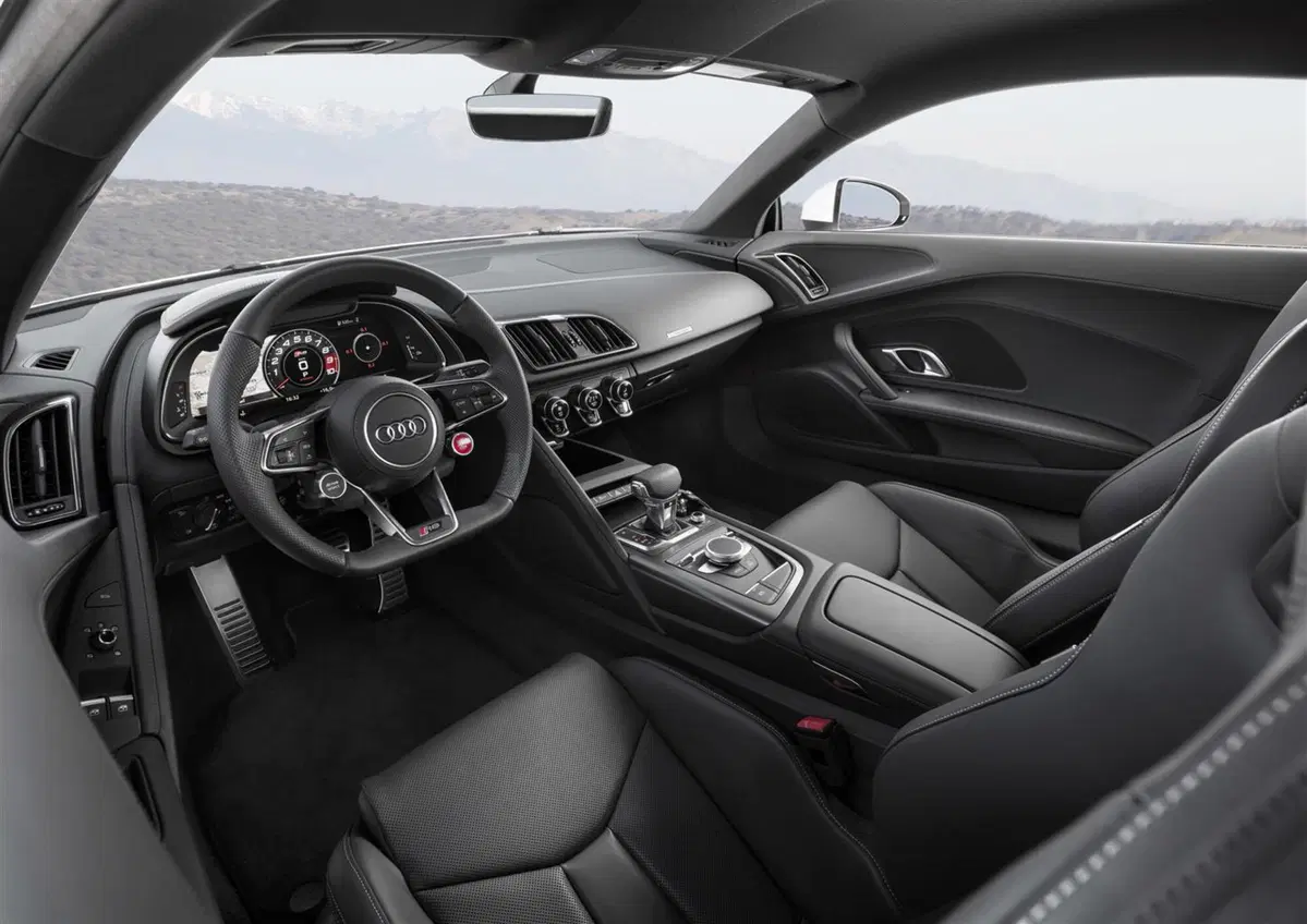 Nuova Audi R8 V10 RWS: trazione posteriore in serie limitata per puristi [video] (4)