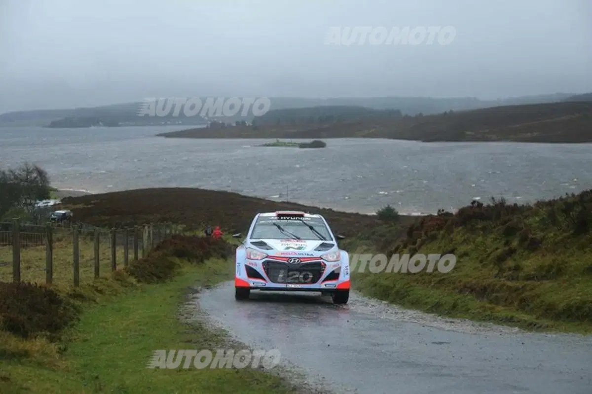 WRC GB Galles. Apoteosi Ogier, Ingrassia, Volkswagen (11)