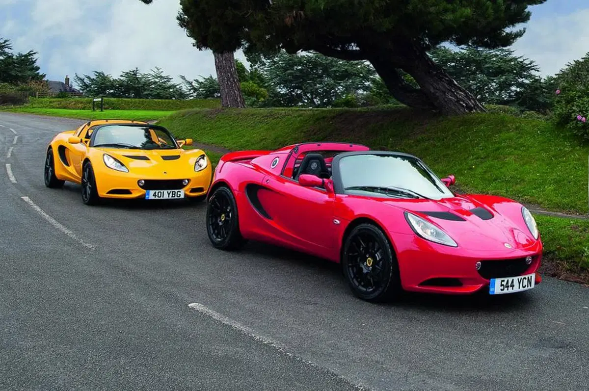 Lotus Elise: arrivano la Sport e la Sport 220 (6)