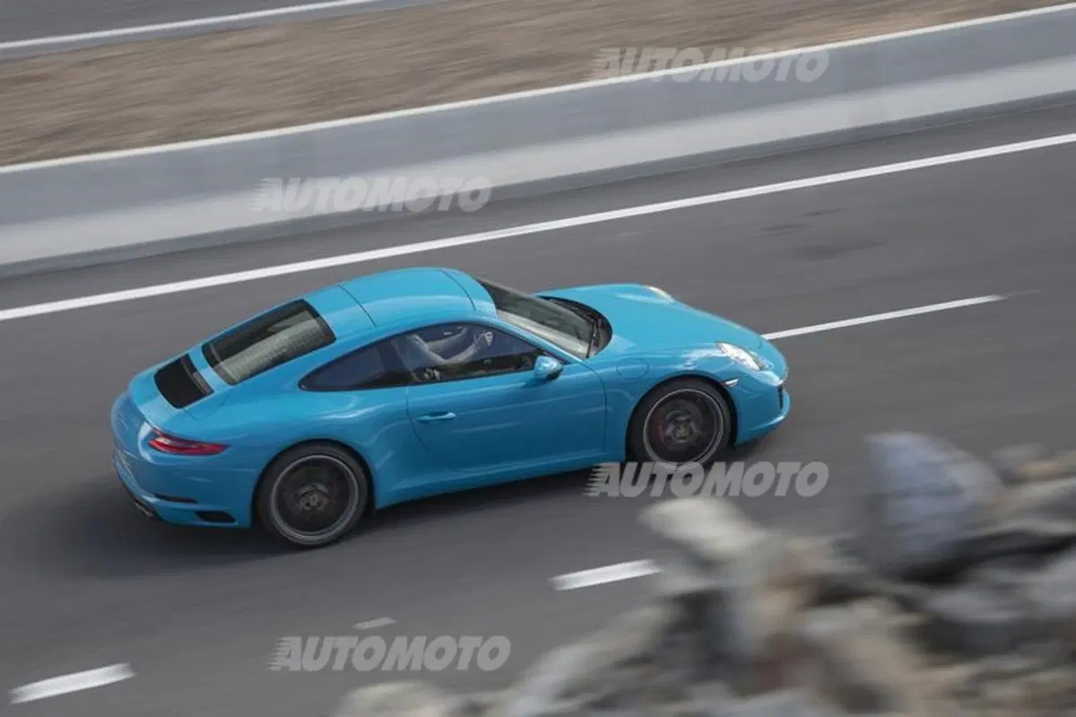 Porsche 911 restyling (991 II) (3)