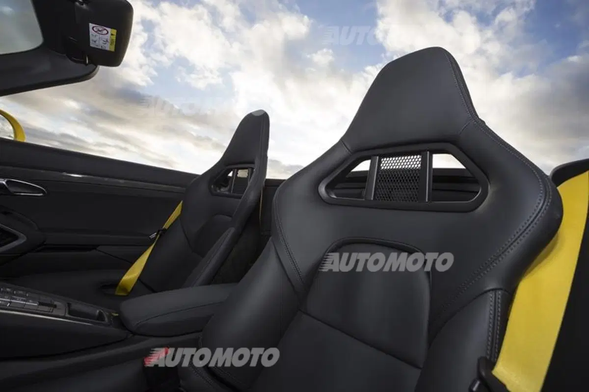 Porsche 911 restyling (991 II) (12)