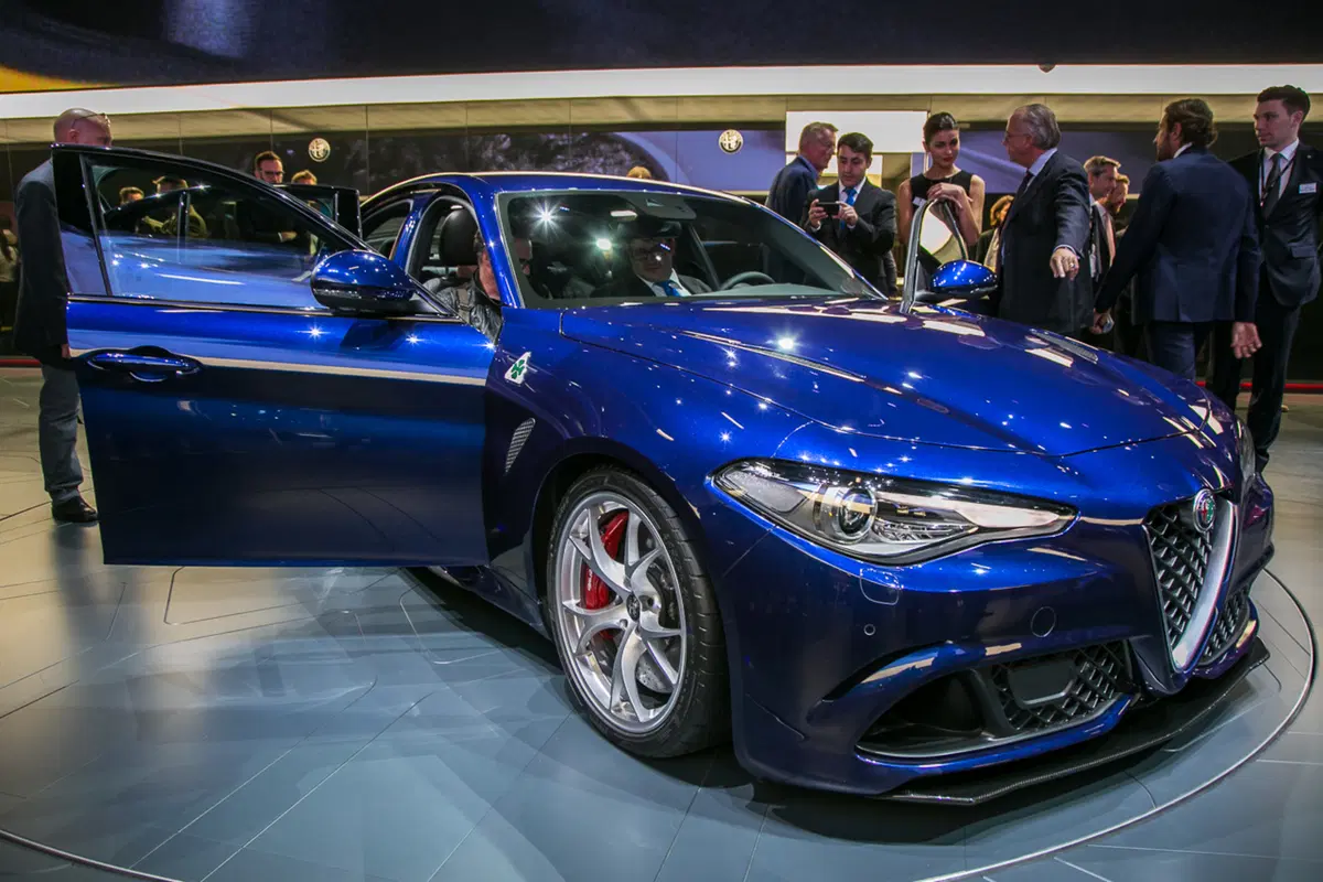Alfa Romeo Giulia: la lista dei motori benzina e Diesel (12)