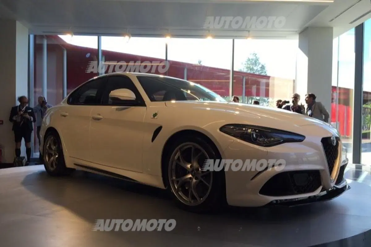 Alfa Romeo Giulia: la lista dei motori benzina e Diesel (19)