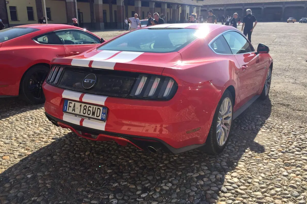 Ford Mustang: un raduno per sognare [Video] (17)