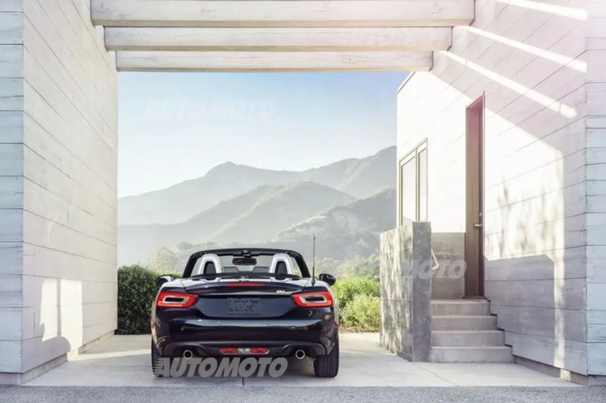 Fiat 124 Spider, la versione USA (8)