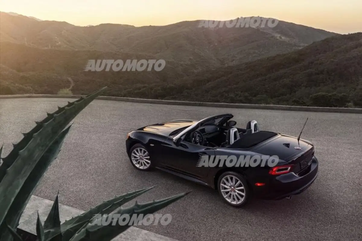 Fiat 124 Spider, la versione USA (19)