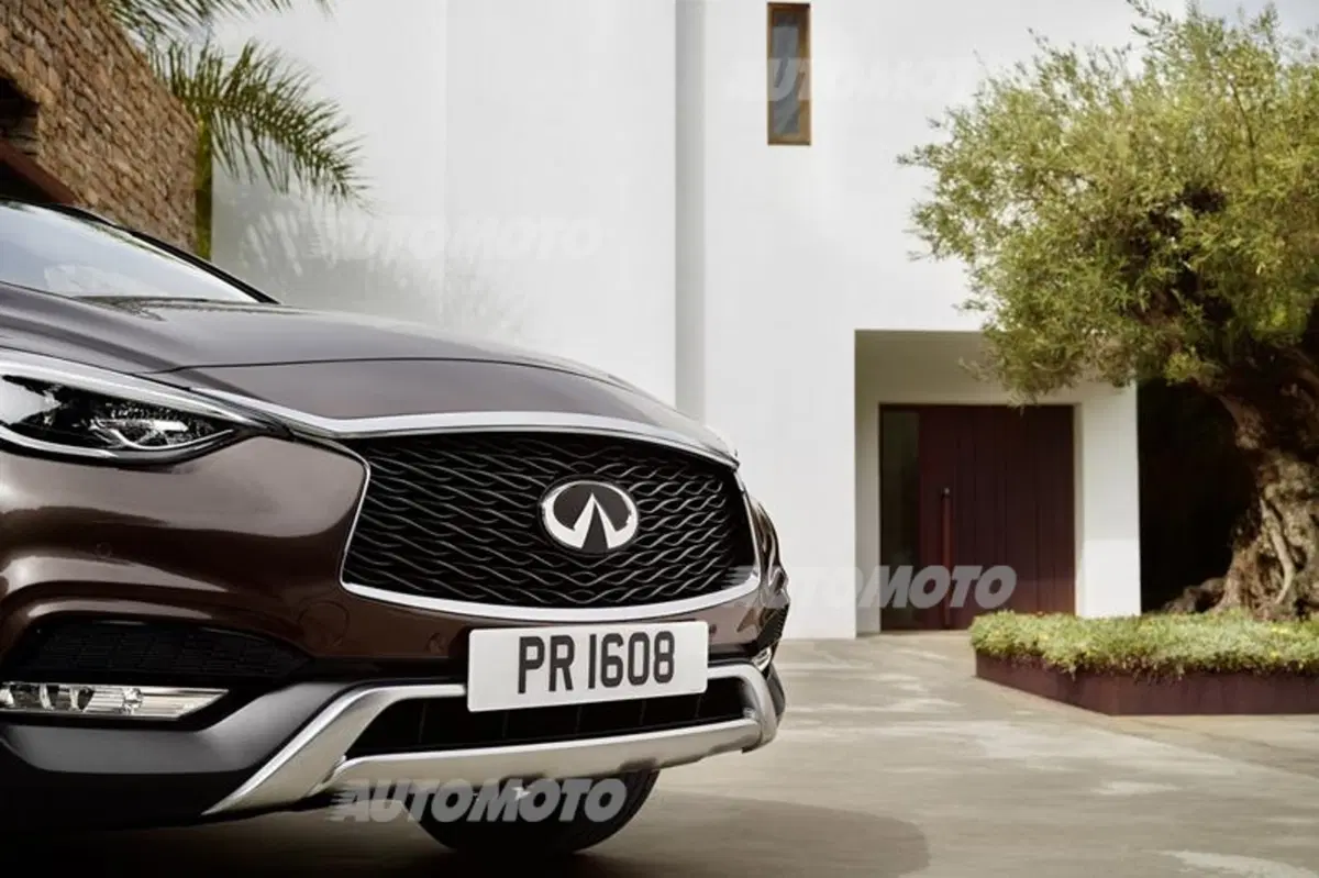 Infiniti QX30: ecco la nuova crossover di lusso (25)