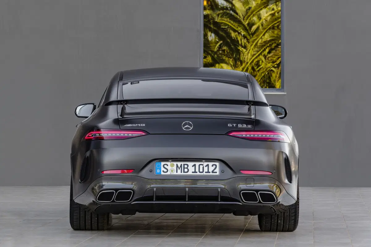 Mercedes-AMG GT, eccola in azione: sound e traversi [Video] (8)