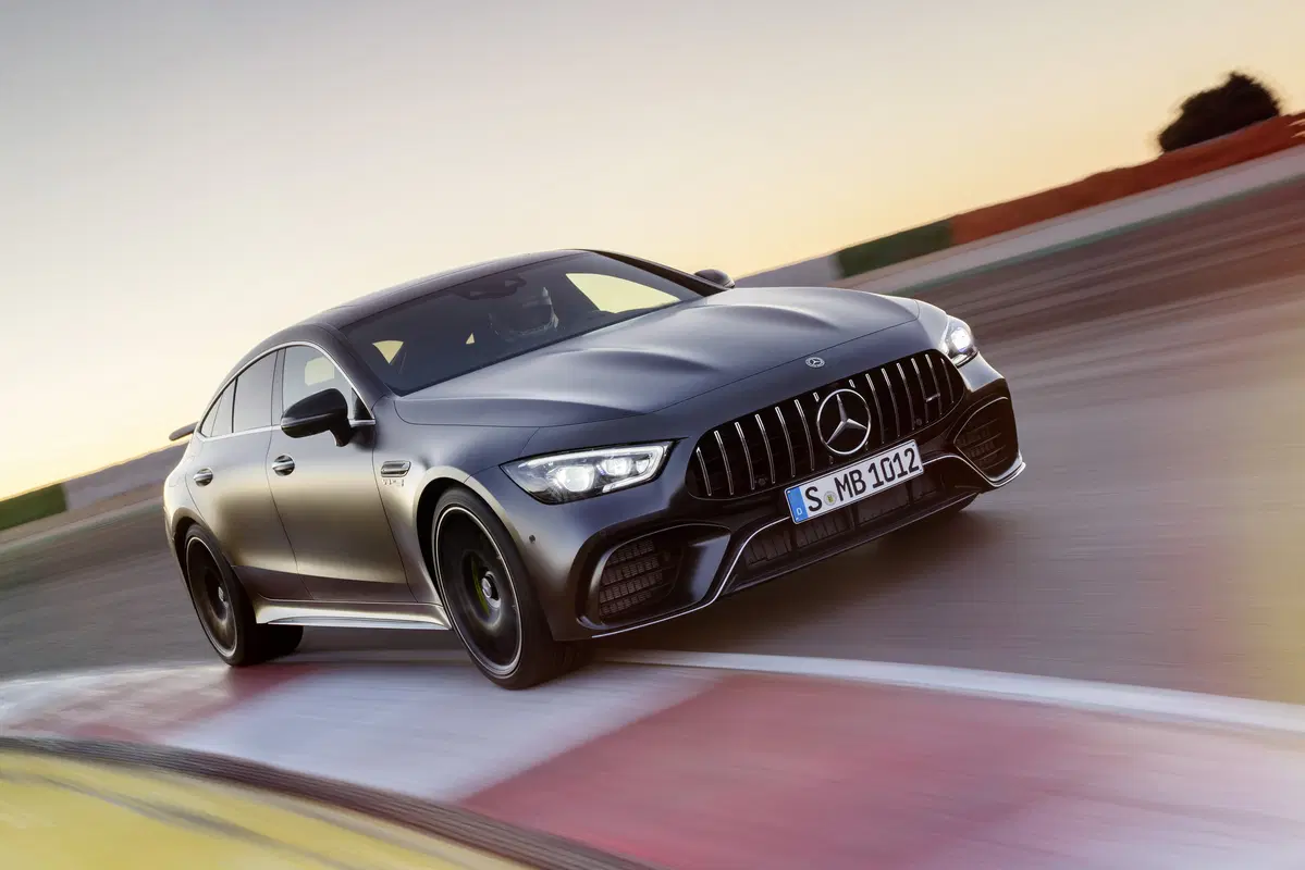 Mercedes-AMG GT, eccola in azione: sound e traversi [Video] (3)
