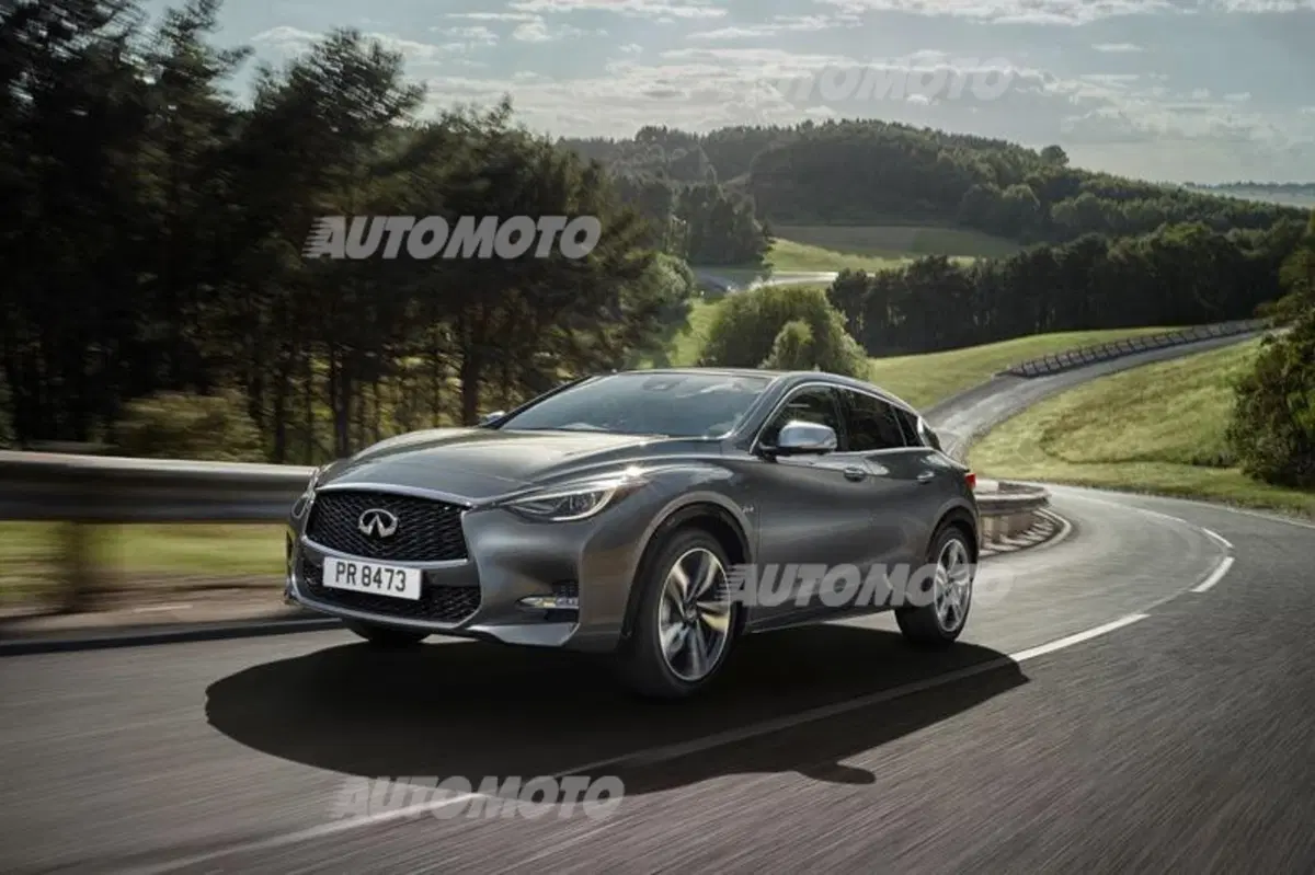 Infiniti Q30 (21)