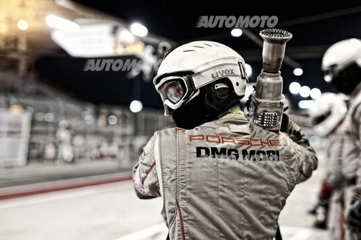 WEC 2015: Porsche vince in Bahrain e conquista il Titolo Piloti (2)