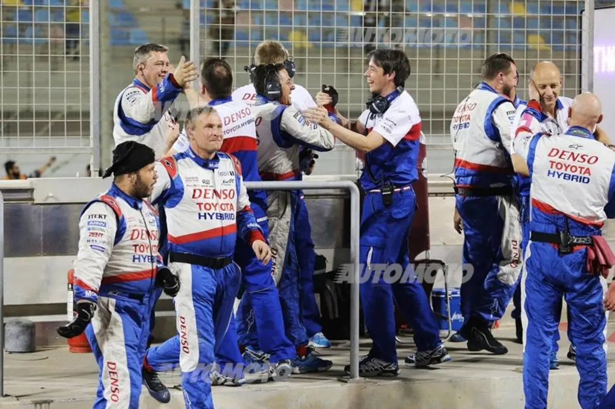 WEC 2015: Porsche vince in Bahrain e conquista il Titolo Piloti (68)