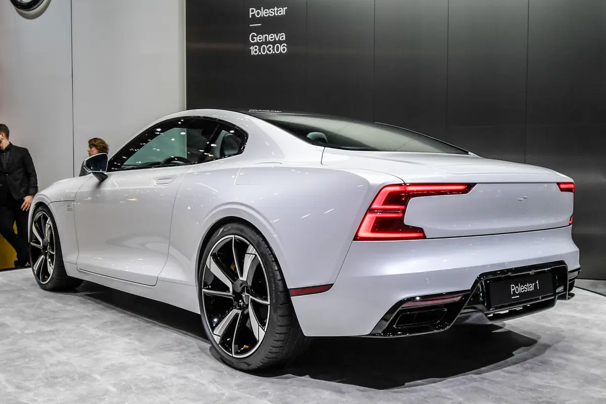 Polestar 1 al Salone di Ginevra 2018 (2)