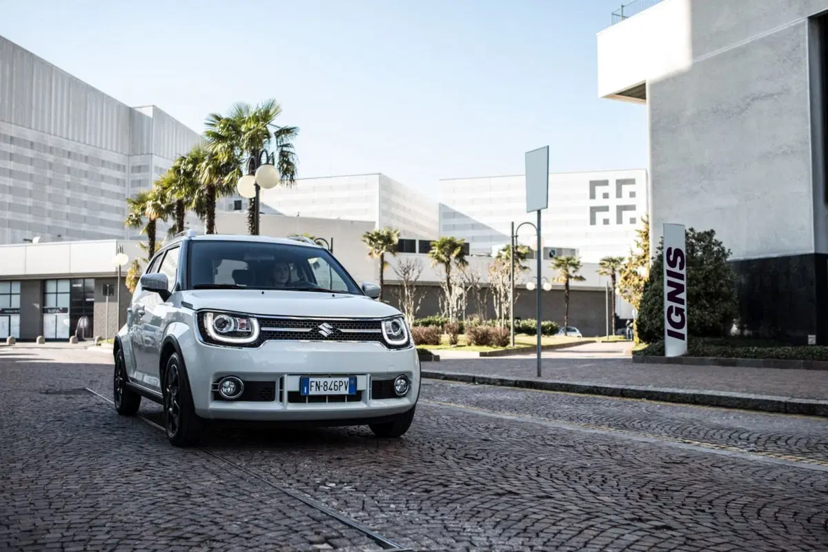 Suzuki Ignis Ginza, la compatta si fa “fashion” (2)