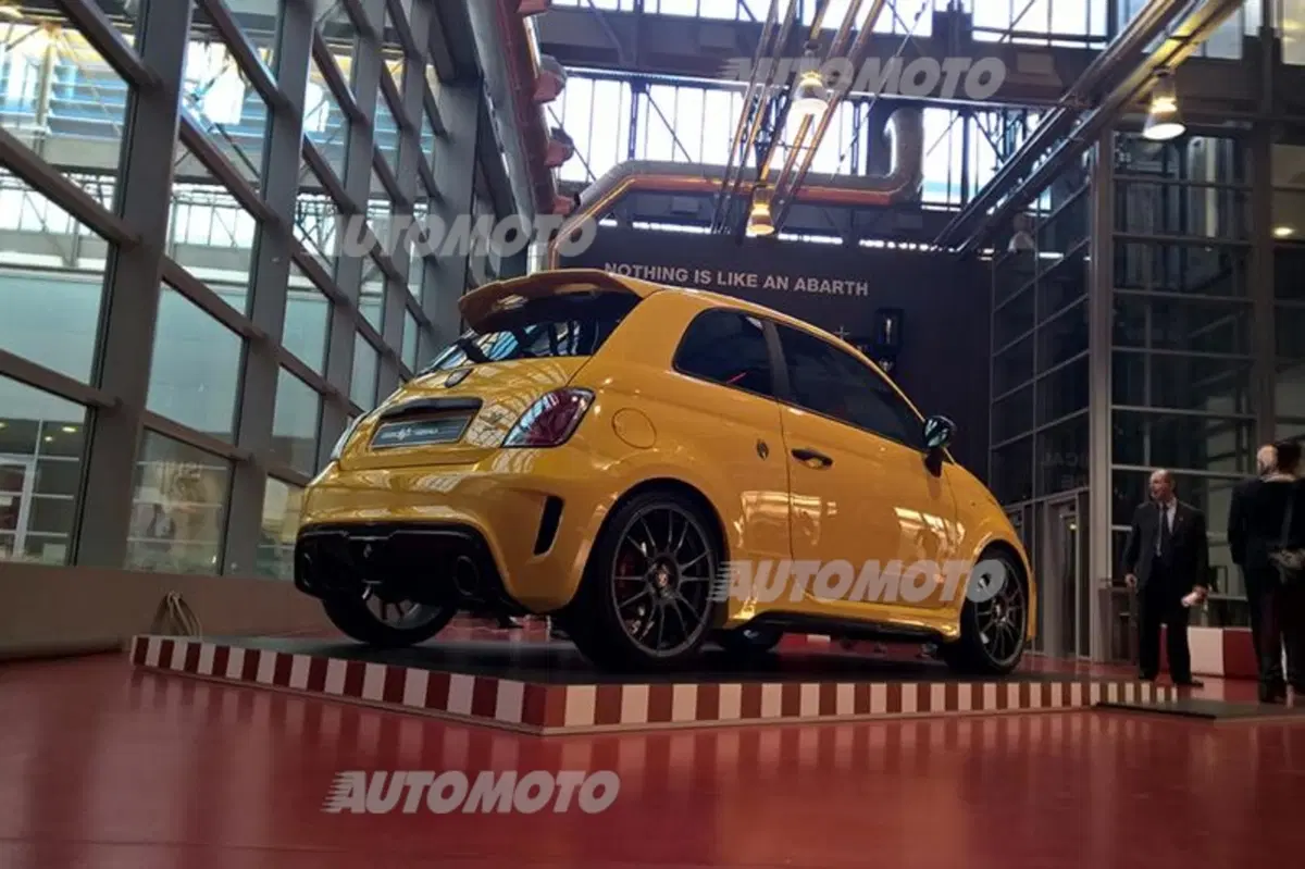 Abarth Classiche: guardare indietro, per guardare avanti (7)