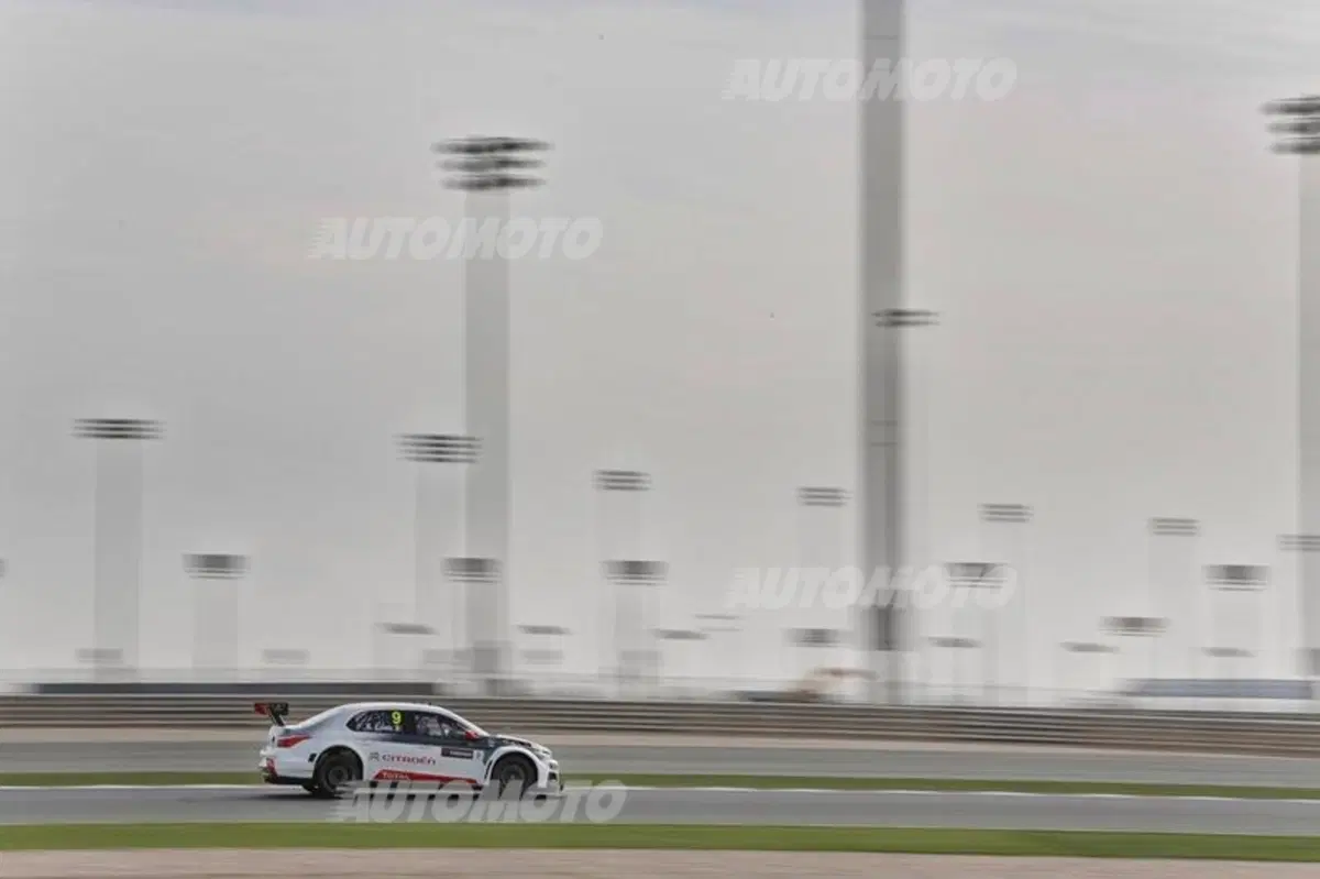 WTCC 2015, Qatar: vincono López e Muller (15)