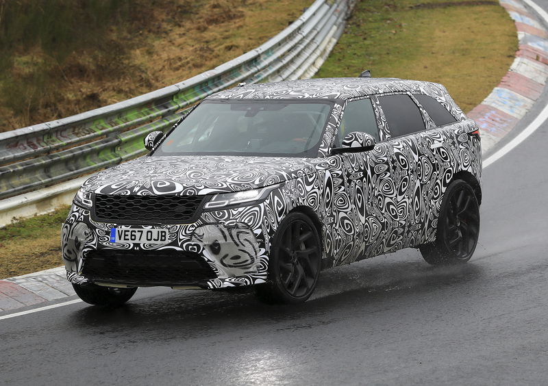 Range Rover Velar SVR, in arrivo il V8 cattivo 