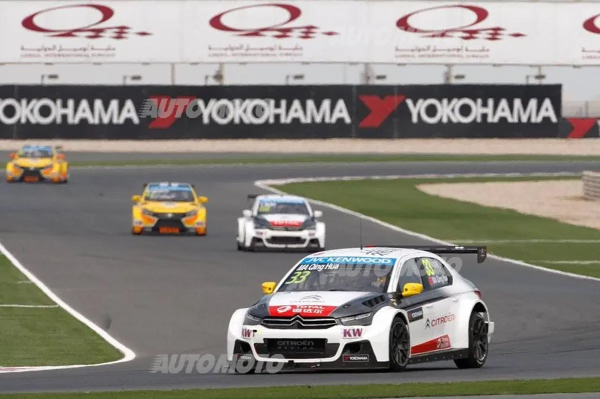 WTCC 2015, Qatar: vincono López e Muller (27)