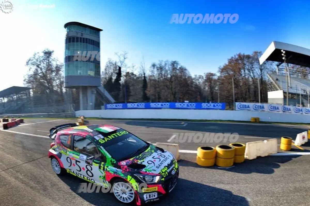 Rally di Monza 2015: Neuville chiude in testa il Day 1 (4)
