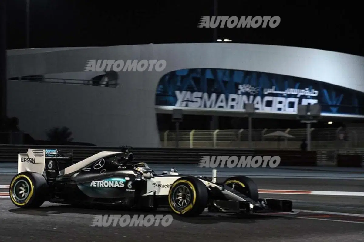 F1, Gp Abu Dhabi 2015, FP3: Rosberg davanti a tutti (22)
