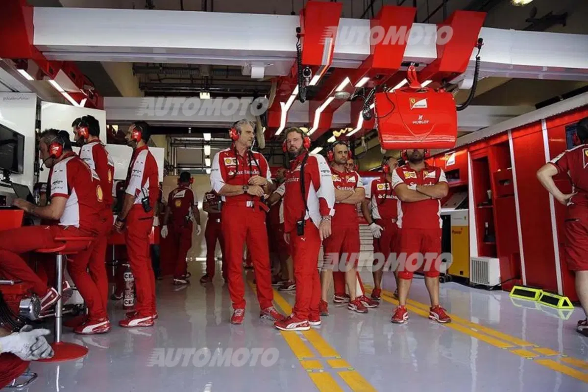 F1, Gp Abu Dhabi 2015, FP3: Rosberg davanti a tutti (31)