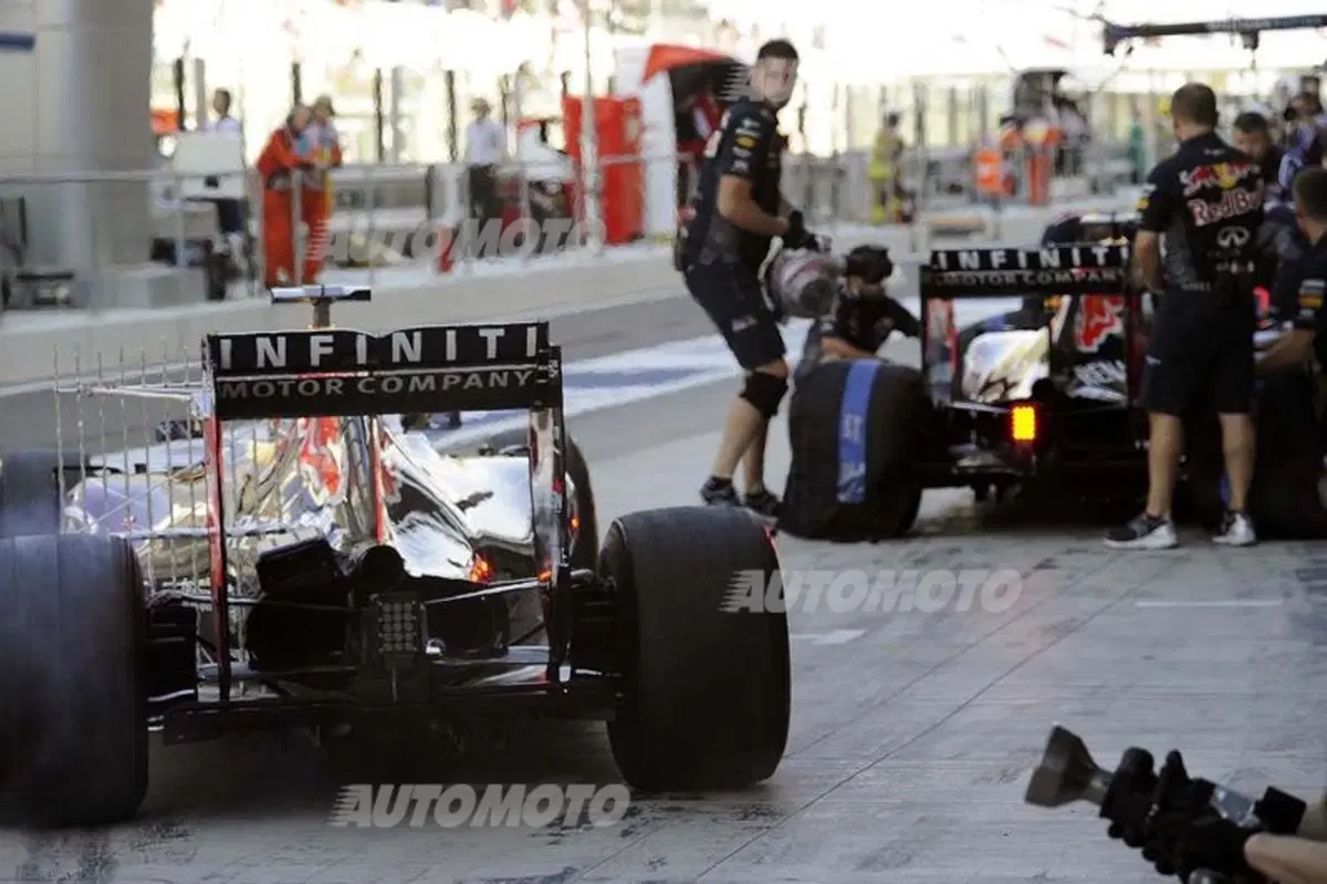 F1, Gp Abu Dhabi 2015: Arrivabene alla riscossa, noleggio e kebab à gogo (33)