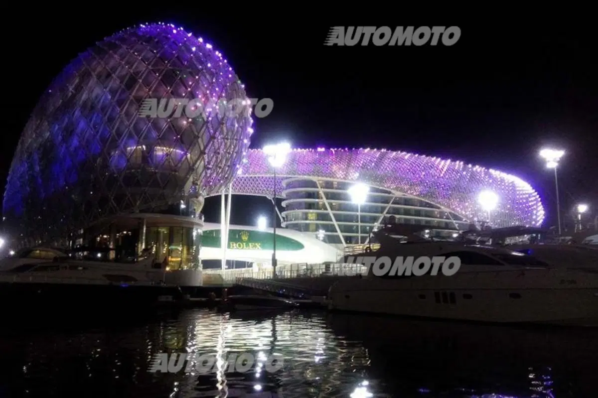 F1, Gp Abu Dhabi 2015: Arrivabene alla riscossa, noleggio e kebab à gogo (51)