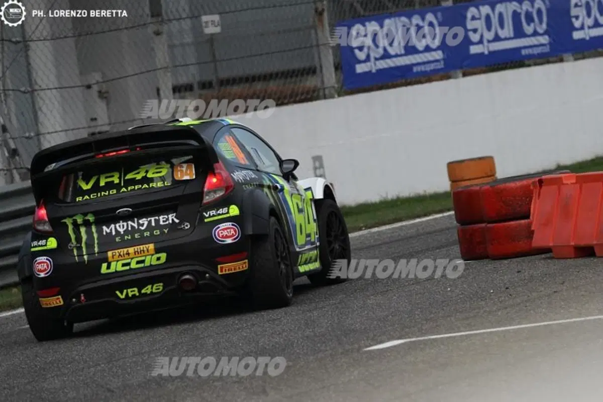 Rally di Monza 2015, Day 2: Valentino Rossi al comando (20)
