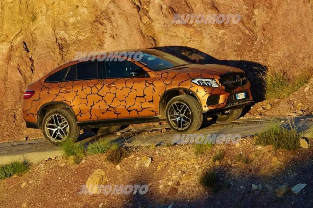 Mercedes GLA, GLC, GLE Coupé (13)