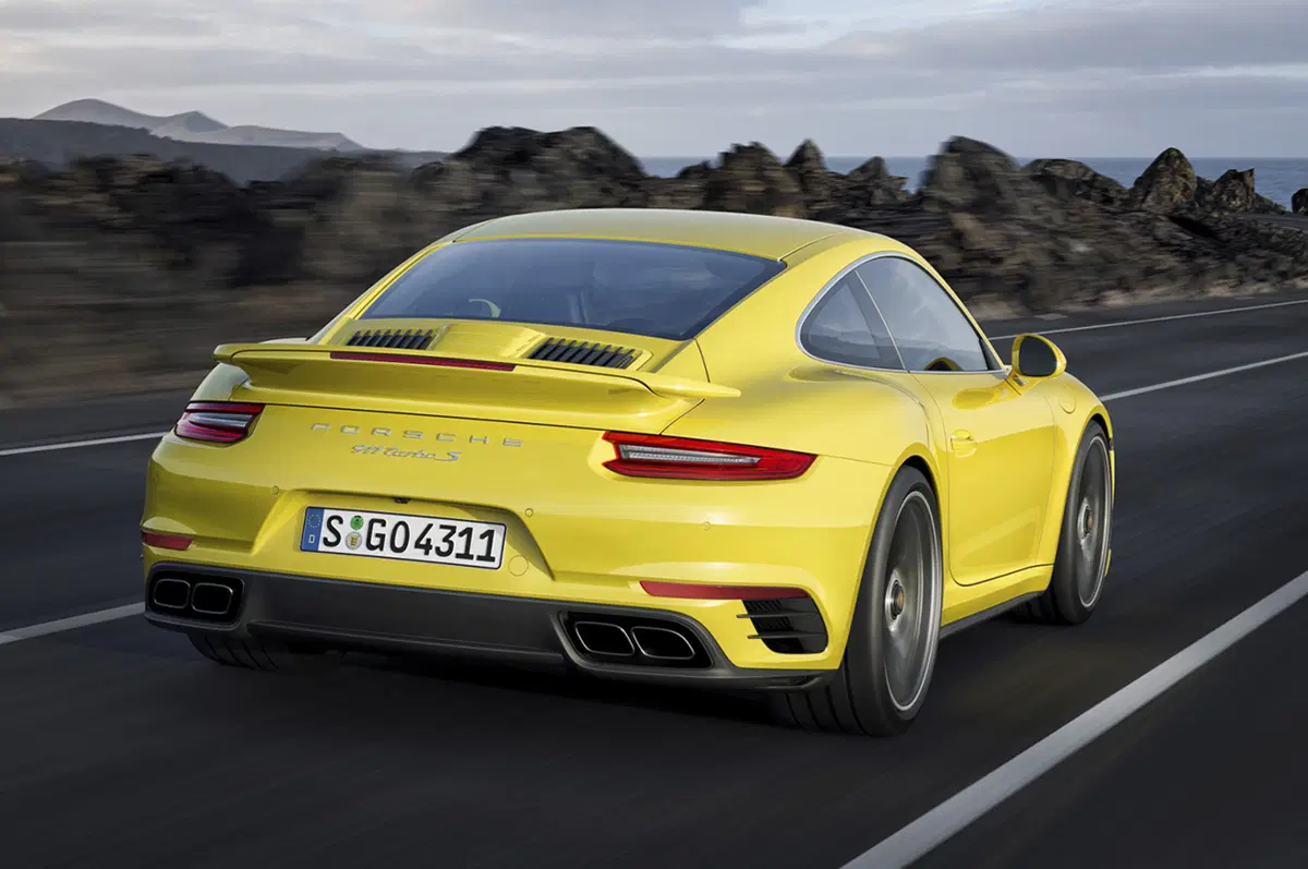 Porsche 911 Turbo restyling: arriva a Detroit, ha 580 cavalli (4)